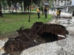 O reparo da cratera só pode realizado após o término da chuva. Foto: Rodrigo Zanlorenzi.